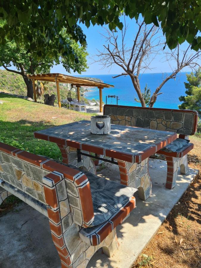 Greco Paradise Suites - Adult Only เนอา สกีโอนี ภายนอก รูปภาพ